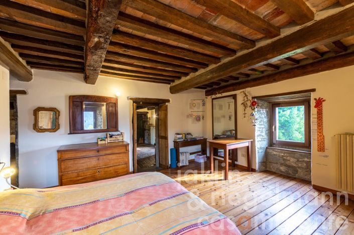 Image No.38-Maison de campagne de 5 chambres à vendre à Pietralunga