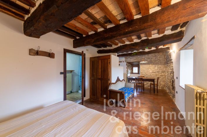 Image No.52-5 Bed Country House for sale