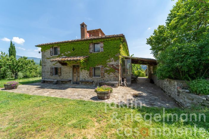 Image No.17-Maison de campagne de 9 chambres à vendre à Anghiari
