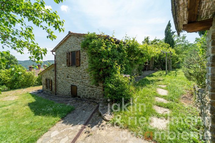 Image No.33-Maison de campagne de 9 chambres à vendre à Anghiari