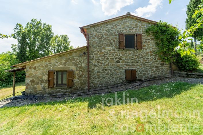 Image No.34-Maison de campagne de 9 chambres à vendre à Anghiari
