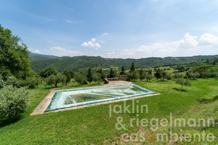 Image No.70-Maison de campagne de 9 chambres à vendre à Anghiari