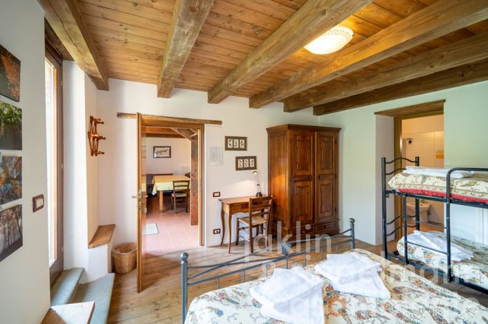 Image No.50-Ferme de 10 chambres à vendre à Stia