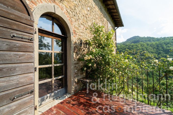 Image No.8-Ferme de 10 chambres à vendre à Stia