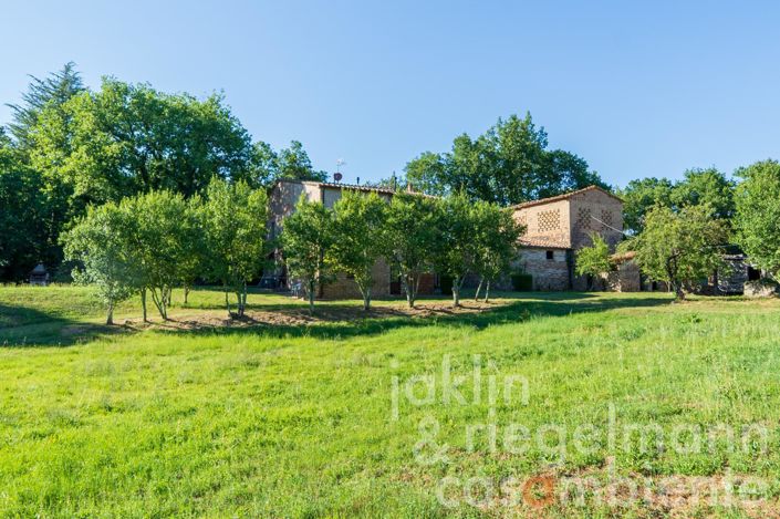 Image No.10-Ferme de 5 chambres à vendre à Monticiano