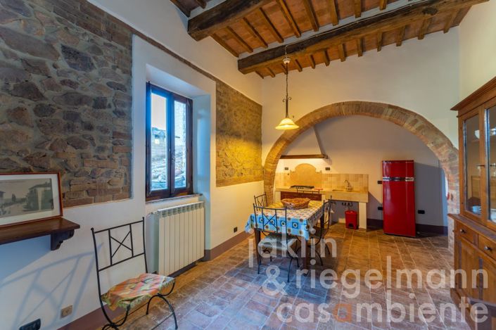 Image No.14-Ferme de 5 chambres à vendre à Monticiano