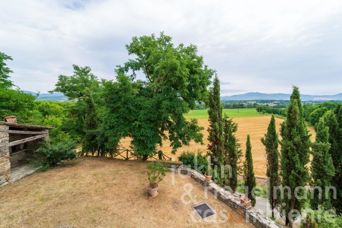 Image No.17-5 Bed Country House for sale