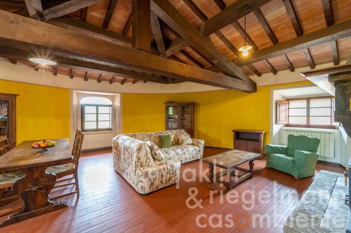 Image No.37-5 Bed Country House for sale