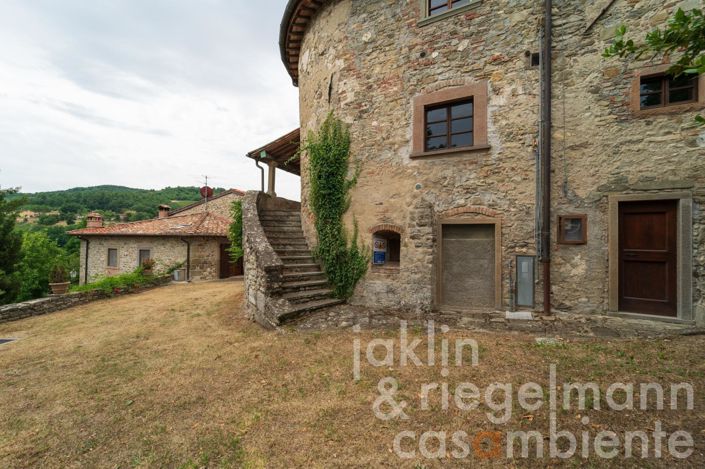 Image No.6-5 Bed Country House for sale