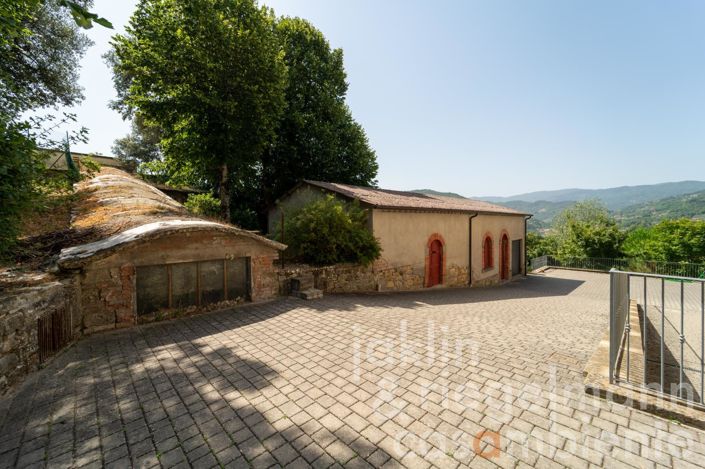 Image No.14-Maison de 35 chambres à vendre à Castèl San Niccolò