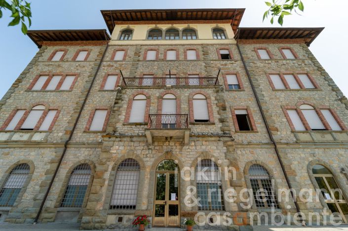 Image No.36-Maison de 35 chambres à vendre à Castèl San Niccolò