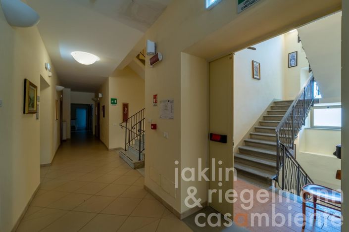 Image No.66-Maison de 35 chambres à vendre à Castèl San Niccolò