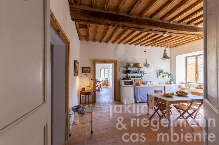 Image No.10-3 Bed Apartment for sale