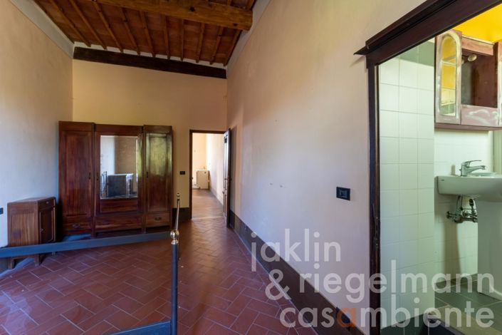 Image No.32-Villa de 27 chambres à vendre à Arezzo