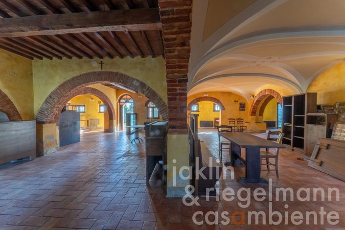 Image No.41-Villa de 27 chambres à vendre à Arezzo