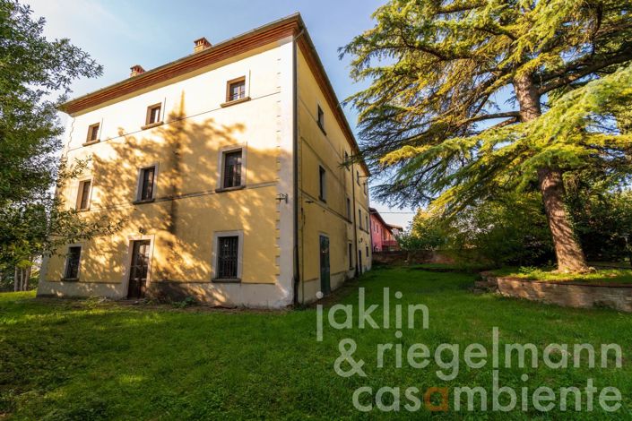 Image No.5-Villa de 27 chambres à vendre à Arezzo