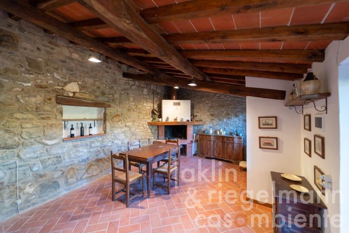 Image No.37-4 Bed Country House for sale