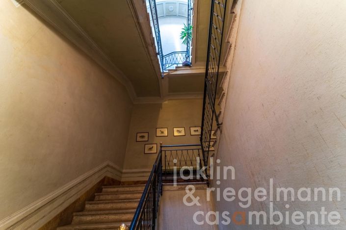 Image No.27-12 Bed Farmhouse for sale