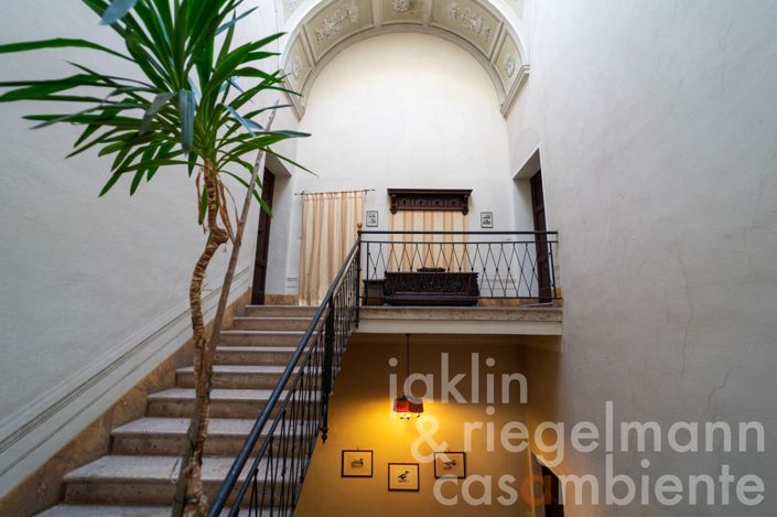 Image No.28-12 Bed Farmhouse for sale