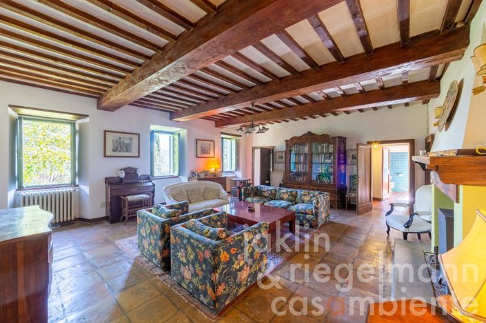 Image No.29-Maison de campagne de 9 chambres à vendre à Perugia