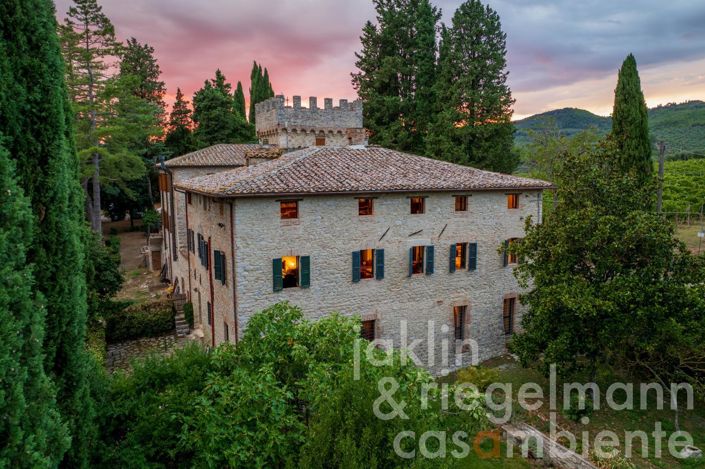 Image No.41-Maison de campagne de 9 chambres à vendre à Perugia