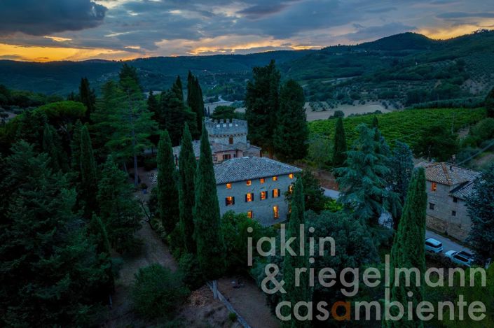 Image No.44-Maison de campagne de 9 chambres à vendre à Perugia