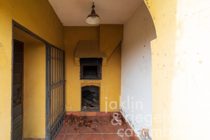 Image No.11-Maison de campagne de 11 chambres à vendre à Cecina