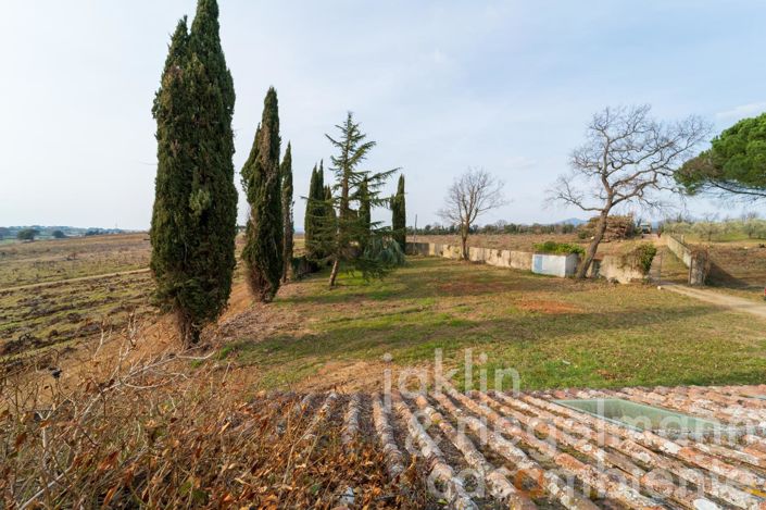 Image No.21-Maison de campagne de 11 chambres à vendre à Cecina