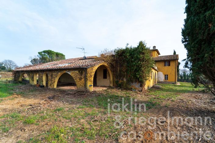 Image No.3-Maison de campagne de 11 chambres à vendre à Cecina