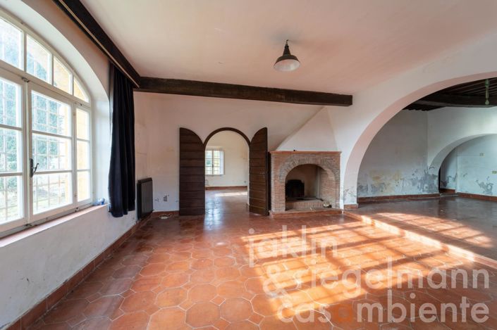 Image No.32-Maison de campagne de 11 chambres à vendre à Cecina