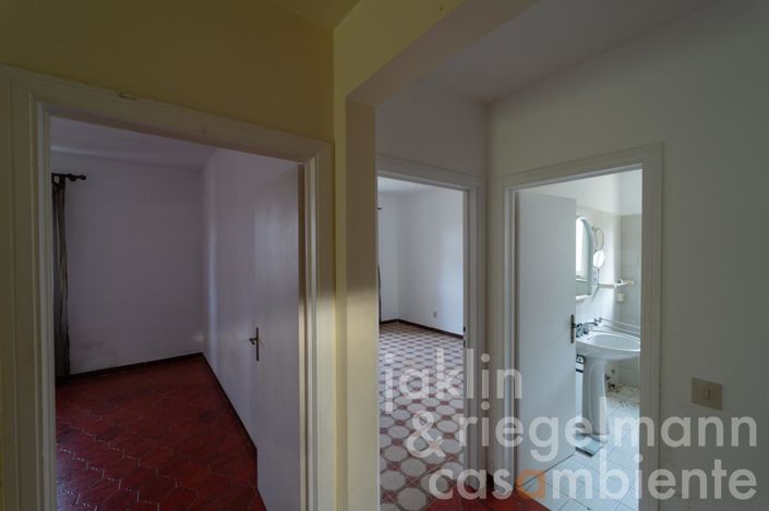 Image No.37-Maison de campagne de 11 chambres à vendre à Cecina