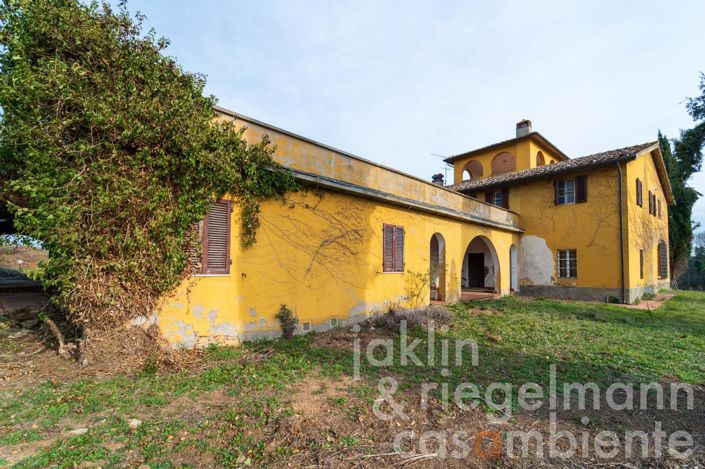 Image No.4-Maison de campagne de 11 chambres à vendre à Cecina