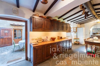 62ee7c4452717m346215