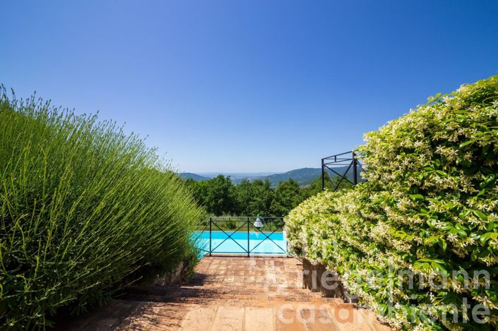 Image No.16-Maison de campagne de 4 chambres à vendre à Castiglion Fiorentino