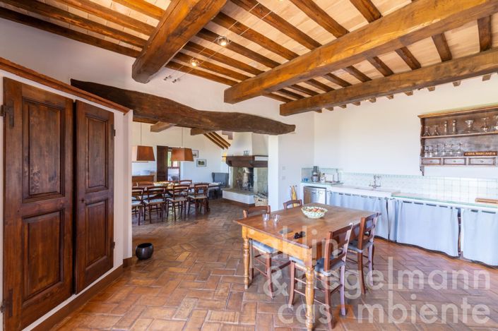 Image No.27-4 Bed Country House for sale