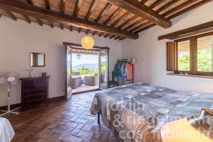 Image No.29-Maison de campagne de 4 chambres à vendre à Castiglion Fiorentino