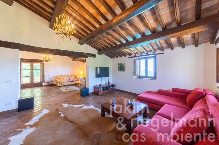 Image No.33-Maison de campagne de 4 chambres à vendre à Castiglion Fiorentino