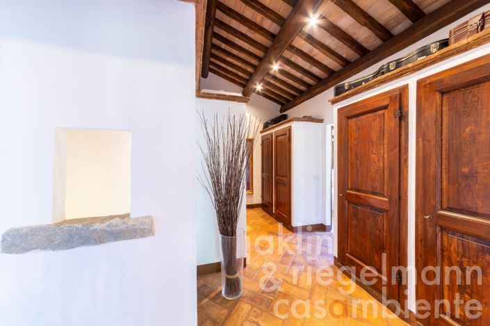 Image No.37-4 Bed Country House for sale