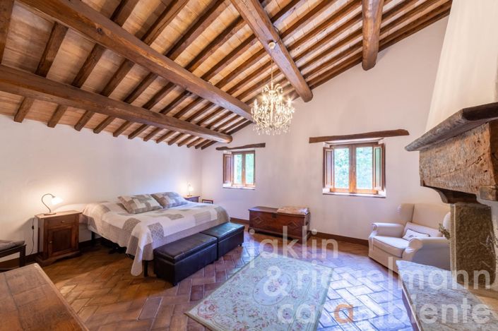 Image No.38-Maison de campagne de 4 chambres à vendre à Castiglion Fiorentino