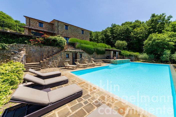 Image No.9-4 Bed Country House for sale