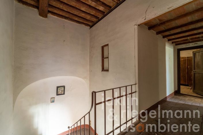 Image No.27-Maison de campagne de 13 chambres à vendre à Montespertoli