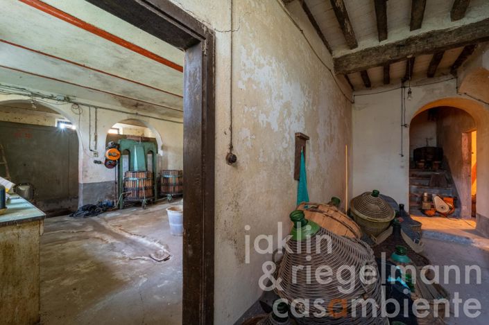 Image No.30-Maison de campagne de 13 chambres à vendre à Montespertoli