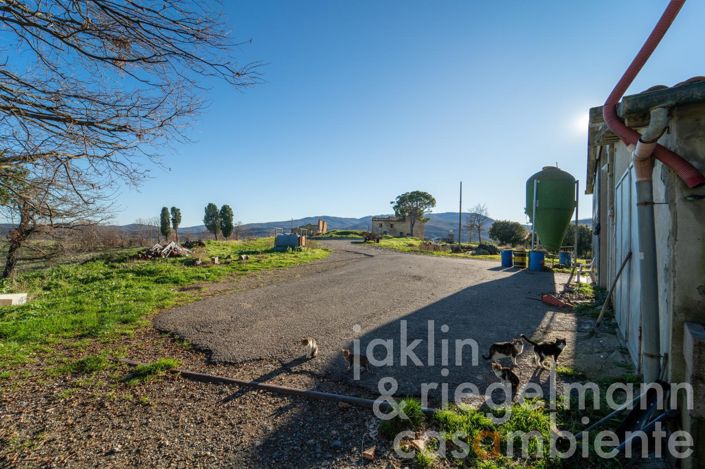 Image No.15-6 Bed Country House for sale