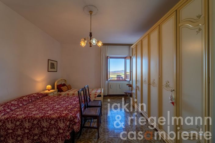 Image No.54-6 Bed Country House for sale