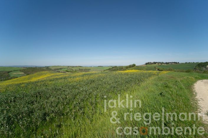 Image No.29-3 Bed Farmhouse for sale