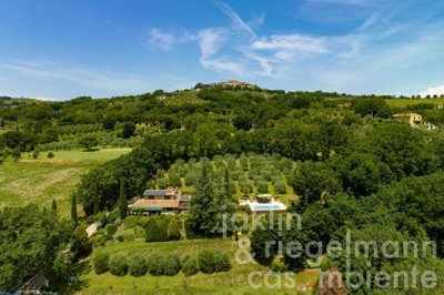 647df8f4ca163m3537droneneu01