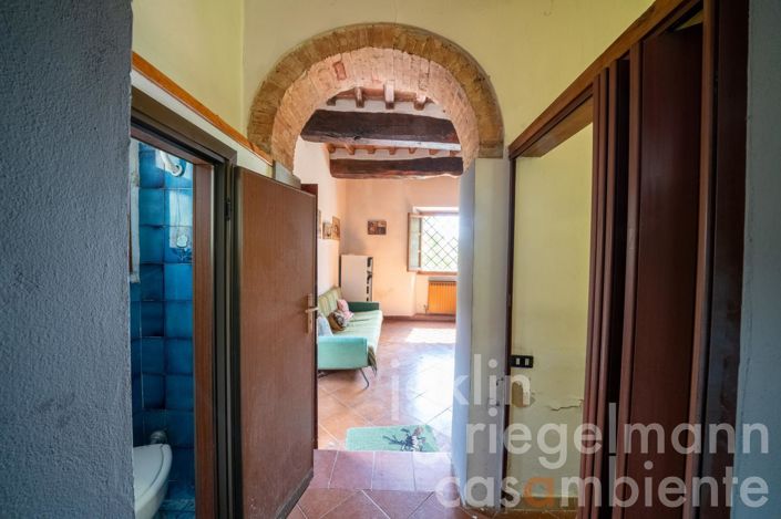 Image No.42-4 Bed Country House for sale