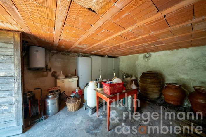 Image No.64-4 Bed Country House for sale