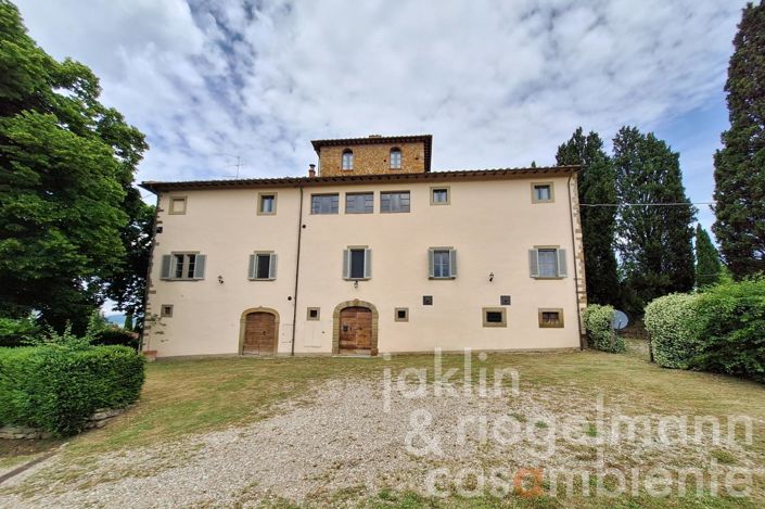 Image No.10-6 Bed Villa for sale