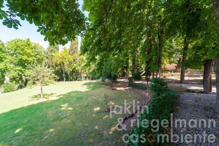 Image No.20-6 Bed Villa for sale